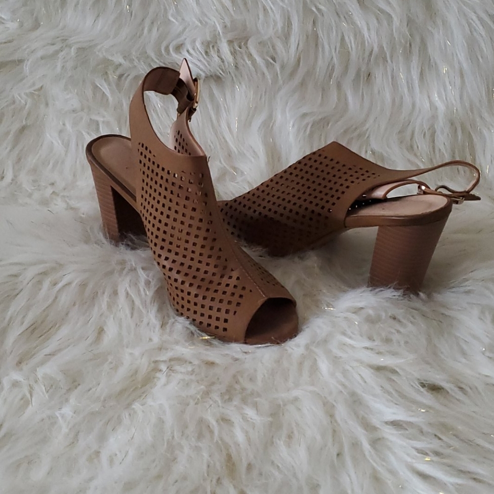 Comfy cute sandal